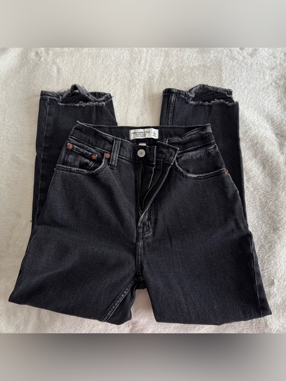 Abercrombie & Fitch Black Ankle Straight Ultra High-Rise Jeans